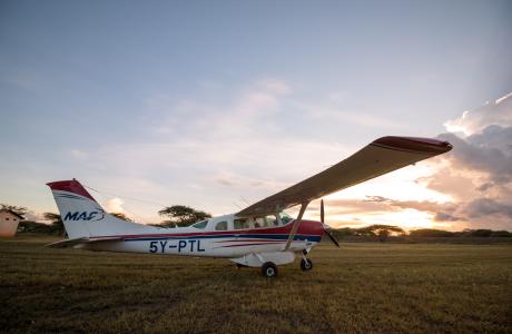 5Y-PTL at sunset in LogLogo