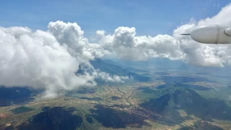 How high is this cloud & the speed & direction of the wind? (credit: Paula Alderblad)