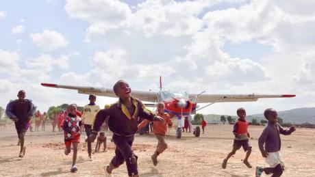Loita Hills, south-west Kenya – kids running on an airstrip is a risk (credit: Paula Alderblad)